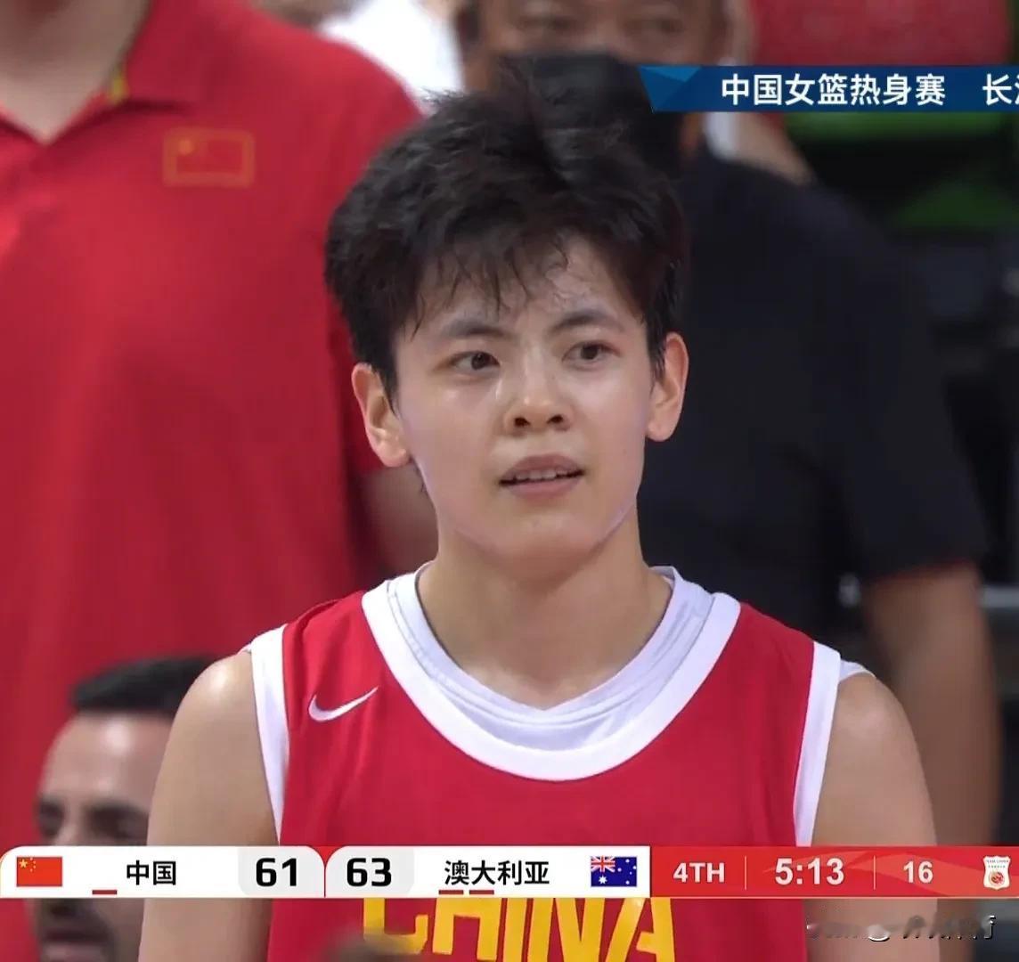 二李缺阵暗藏危机！中国女篮亚洲杯内线告急，00后小将扛大旗？