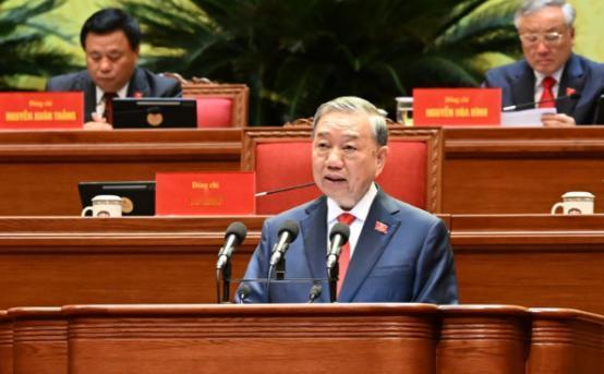 有点急了！1月20日苏林在越南大会上作报告，在40分钟的演讲中，苏林承诺2026