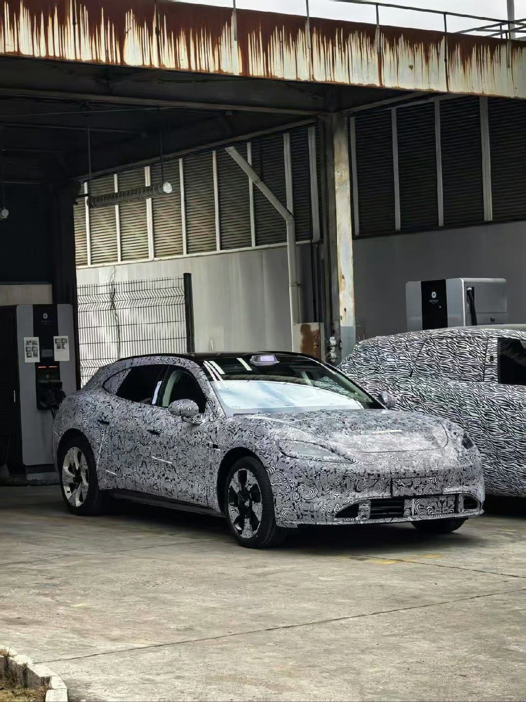 尚界轿跑？这姿态有点东西呀