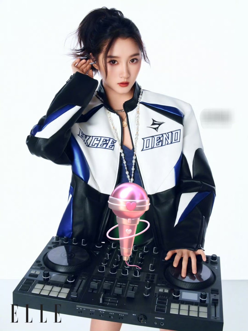 关晓彤美式辣妹look关晓彤换妆容了关晓彤变身美式辣妹，这个妆容好适配~