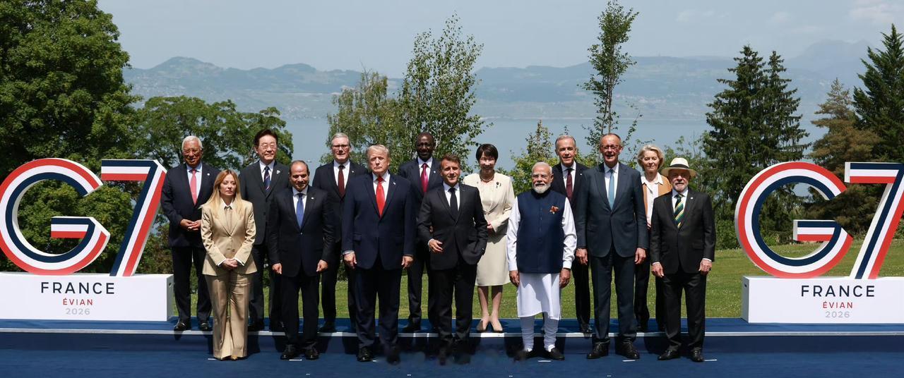 这让G7情何以堪！让G7没想到的是，自己正和日本军国主义搅成一团、眼睛正盯