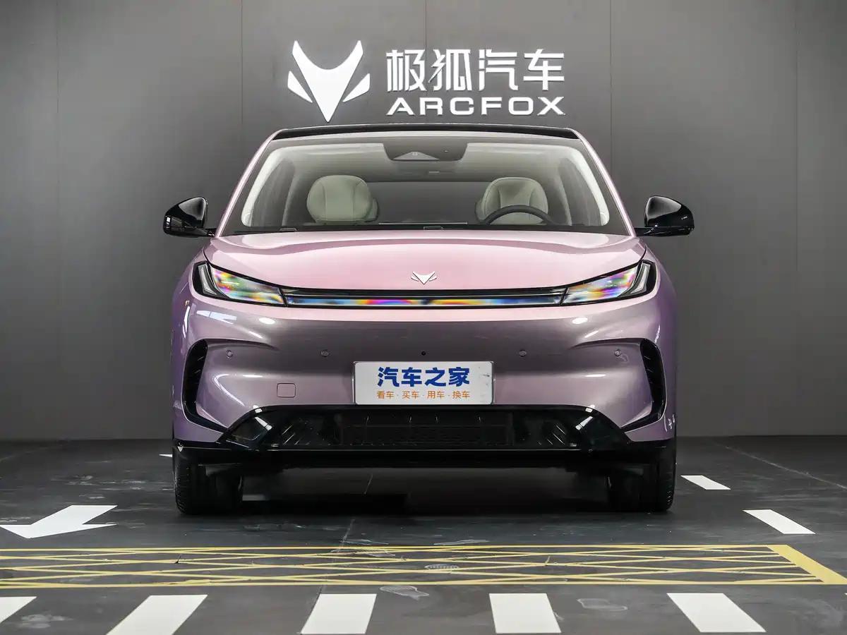 极狐T1的媒体拍摄内容出来了，可惜又没我的份，没看上实车[捂脸哭]不过，从实车照片