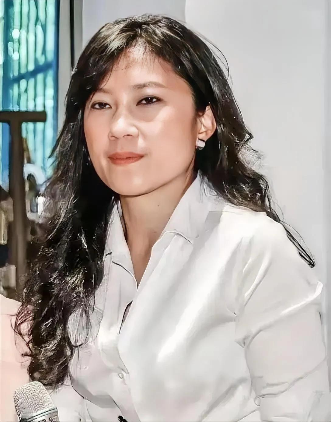 她叫谷辣斯·尤达卡，我国台办痛斥的一名民进党的台独分子。