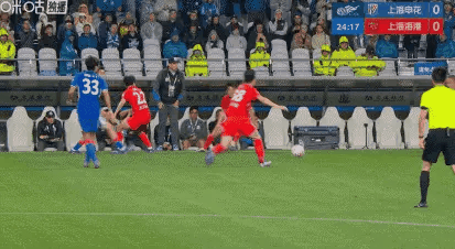 虽然但是！吴曦这次的演技有点高，你要问有多高？有三四层楼那么高！卢永涛也是一点