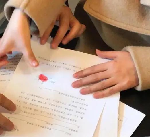 上海19岁大一男生，把2000万全给了发小，父母一分没有。很多人第一反应肯定