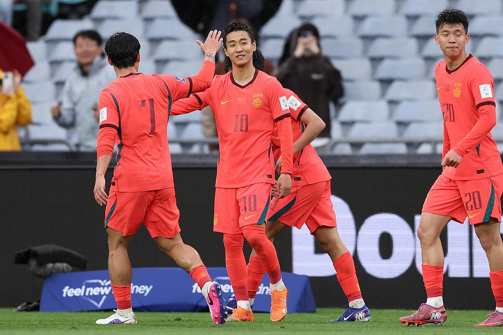 友谊赛之王，国足！国足2比0日本，国足3比0韩国，国足1比0法国，国足1