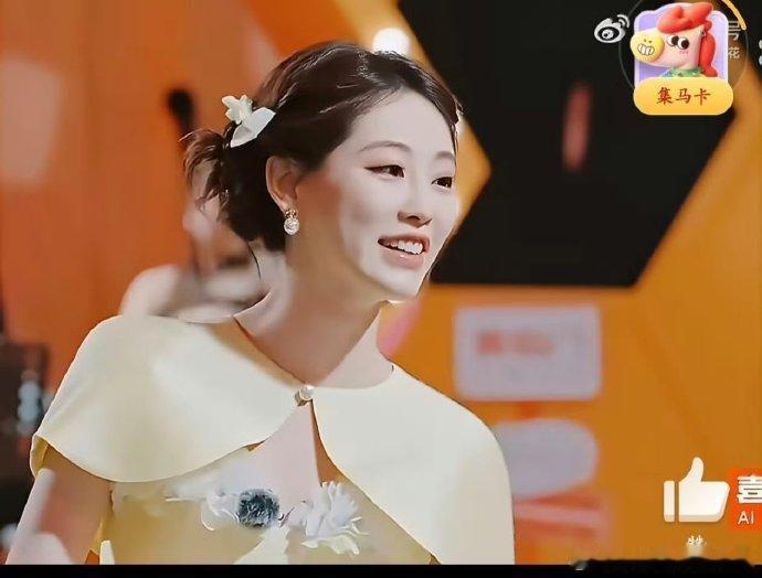 祝绪丹高情商发言绪丹这处理方式也太教科书了吧，卧铺变硬座的发言温柔又有分寸，高