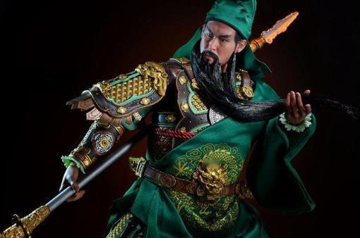 关羽为何宁死不进曹营？只有刘备藏在鼓里，吕布和曹操都心知肚明！ 关羽被困土山