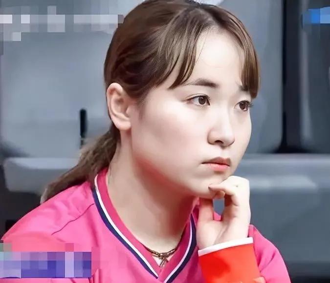 果然姜还是老的辣！我问我妈，伊藤美诚才25岁，比孙颖莎还小呢，怎么就选择退出