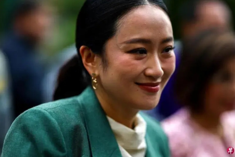 情理之外，意料之中！佩通坦被泰国宪法法院宣布暂停行使首相职权。之所以说情理之