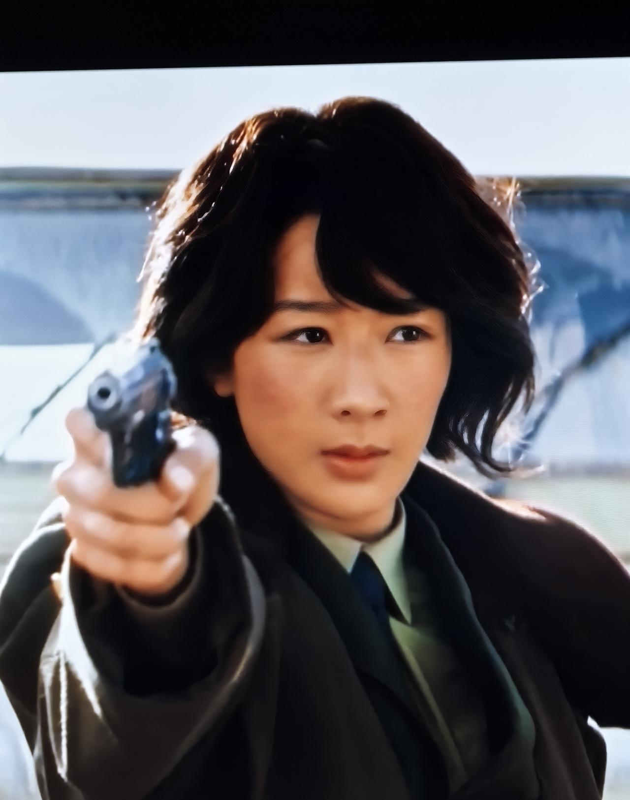 他杀了一个人，自己也搭进去。你以为这就是正义的全部代价？队长多杰击毙金矿主李