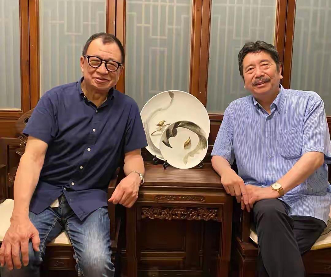 许绍雄去世后，鲁迅的长孙周令飞特意赶过去吊唁，我还纳闷为什么，后面查了一下才知道