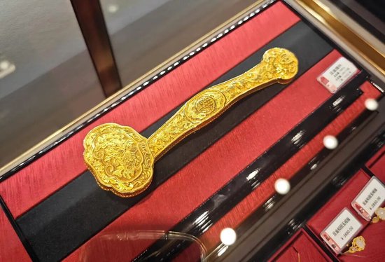 多家银行金条缺货, 工行如意金条卖出182万套, 专家: 不要“赌博式投资”