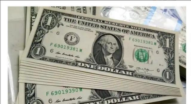 如果美国一口气印钞37万亿，把欠的债都还了，会发生什么？美国一旦这么干，第二天就