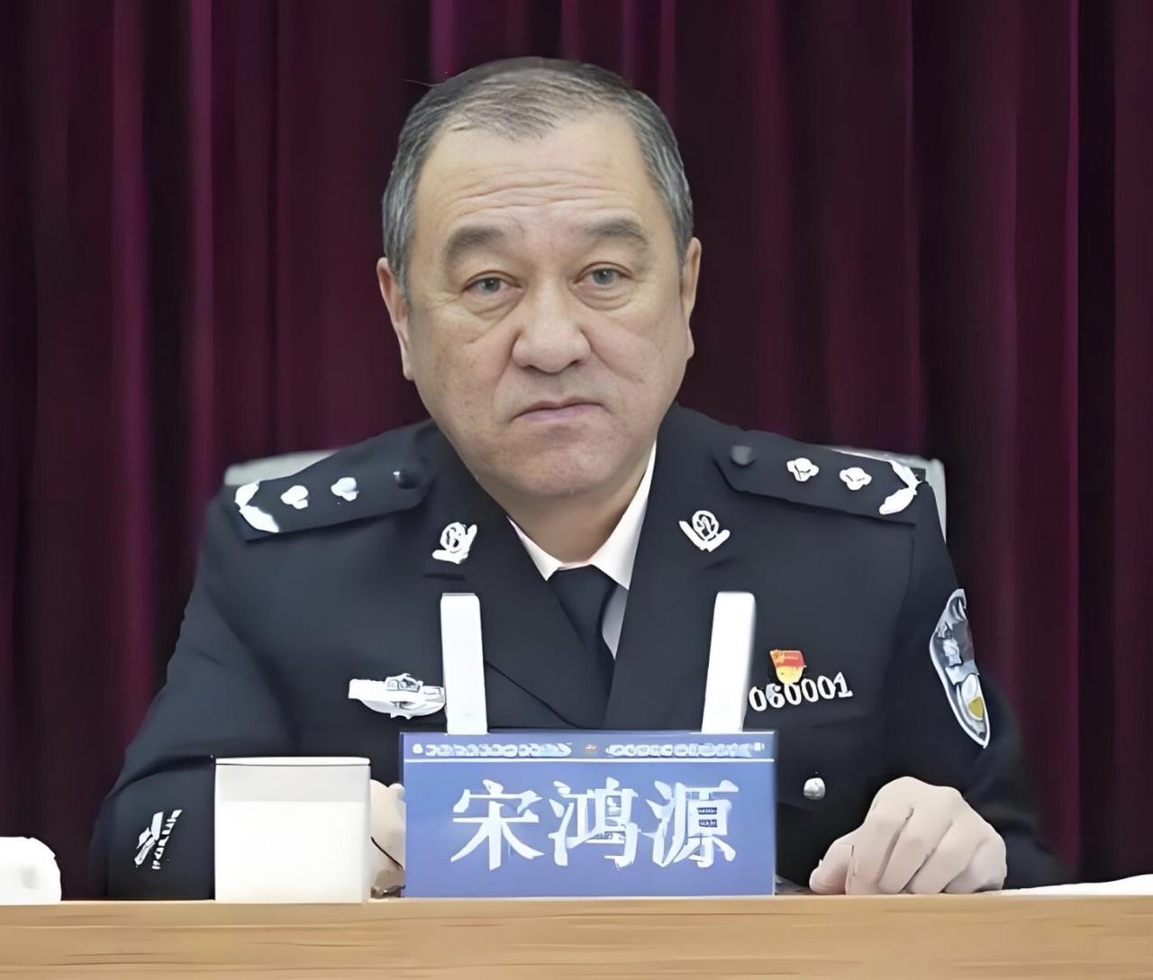 反腐的风吹到了大庆！大庆刚拿下的这条“大鱼”不简单，干了半辈子公安，副市长的