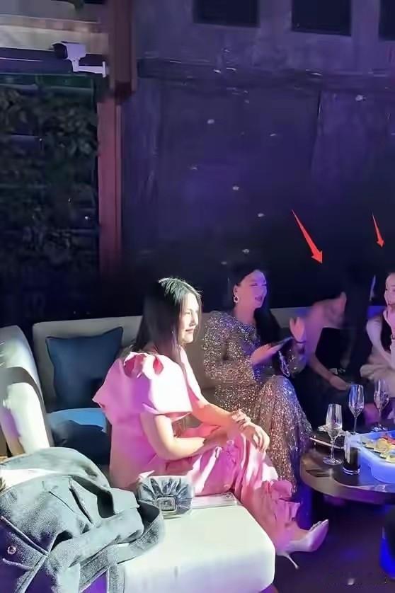 李湘带王诗龄参加大湾区晚宴我不意外，她想让王诗龄坐主桌我也不意外，但让我感到意外