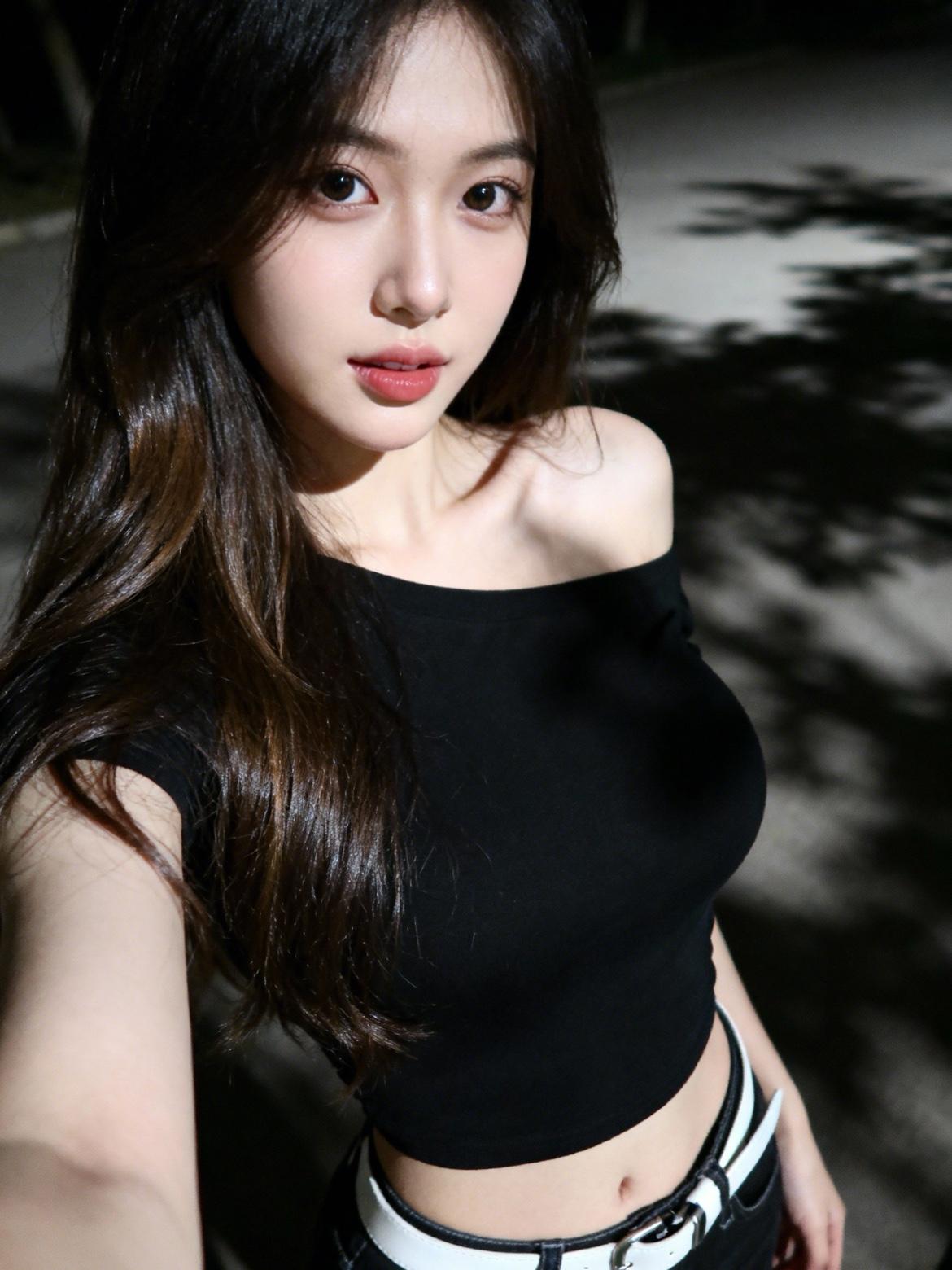 什么都不要说，你就听我的！把生活节奏放慢！该享受就享受！人生还有多少个春秋呢？