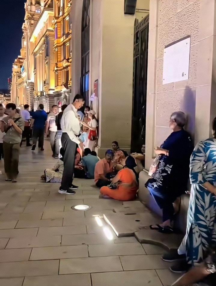 魔都的夜晚，有味儿吧？