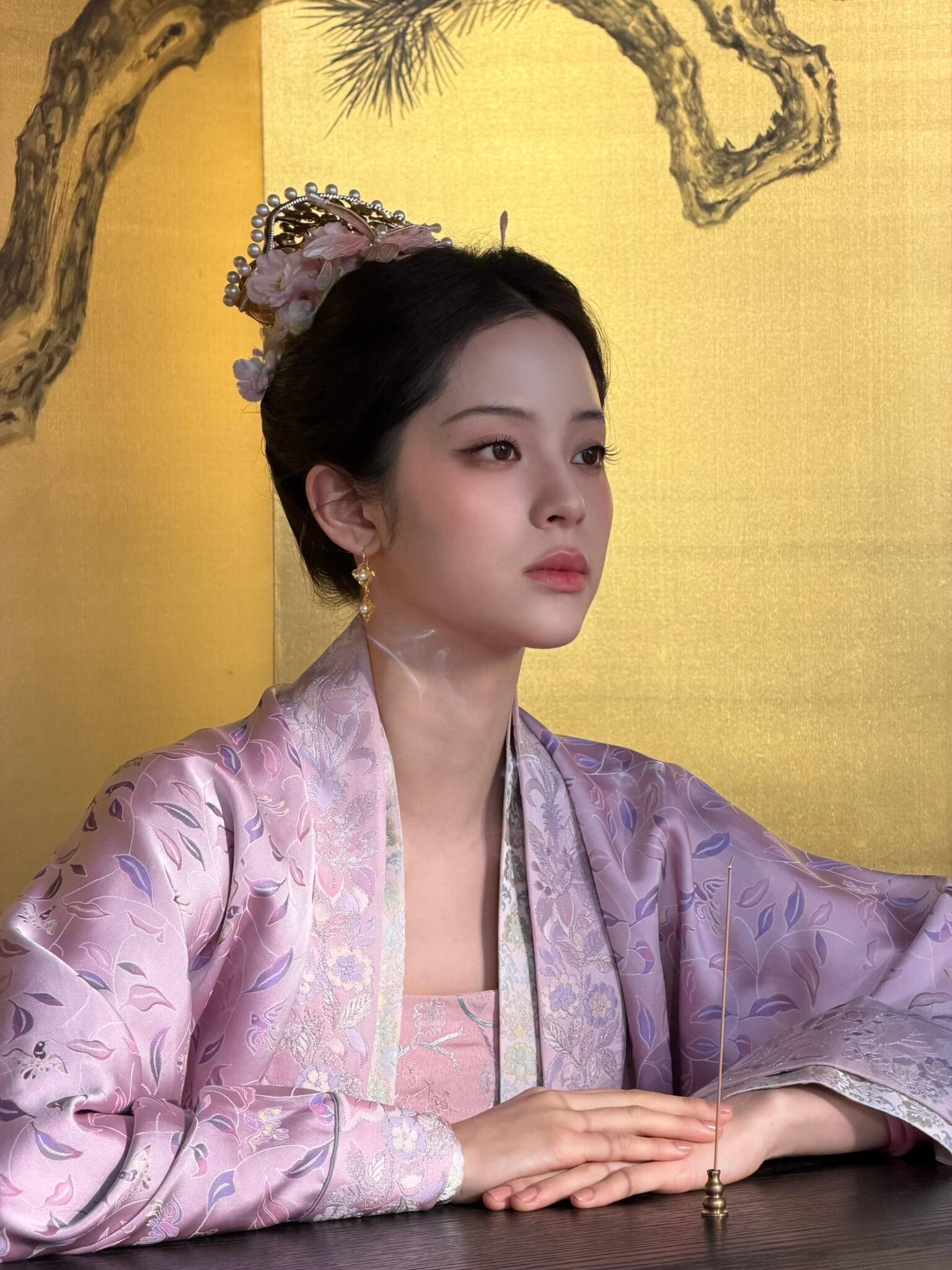 欧阳娜娜元宵晚会妆容好漂亮✨微博元宵汇