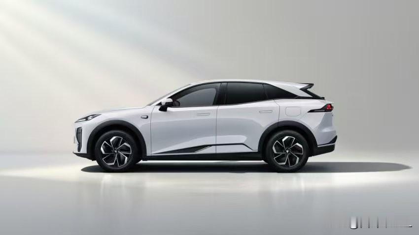 不管你信不信，2026年将出现8大现象：1，钱会越来越不好挣，房价继续下跌。