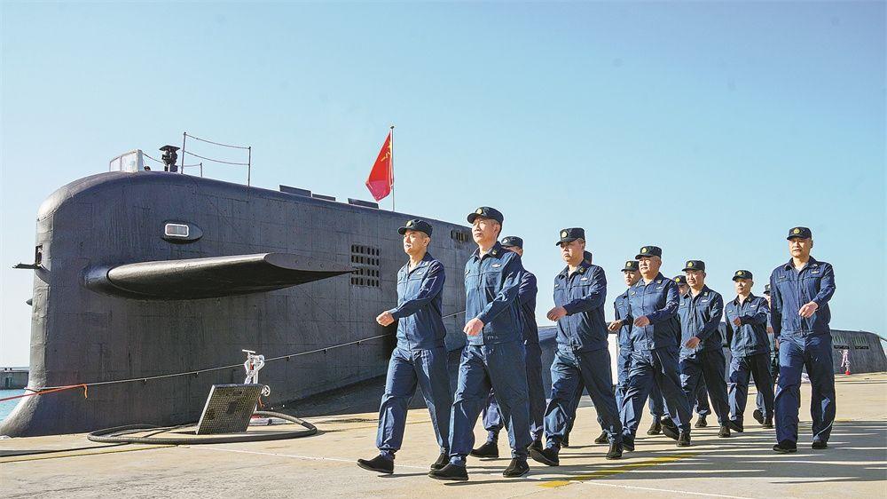 军营观察丨“深蓝拓荒者”的航迹延伸