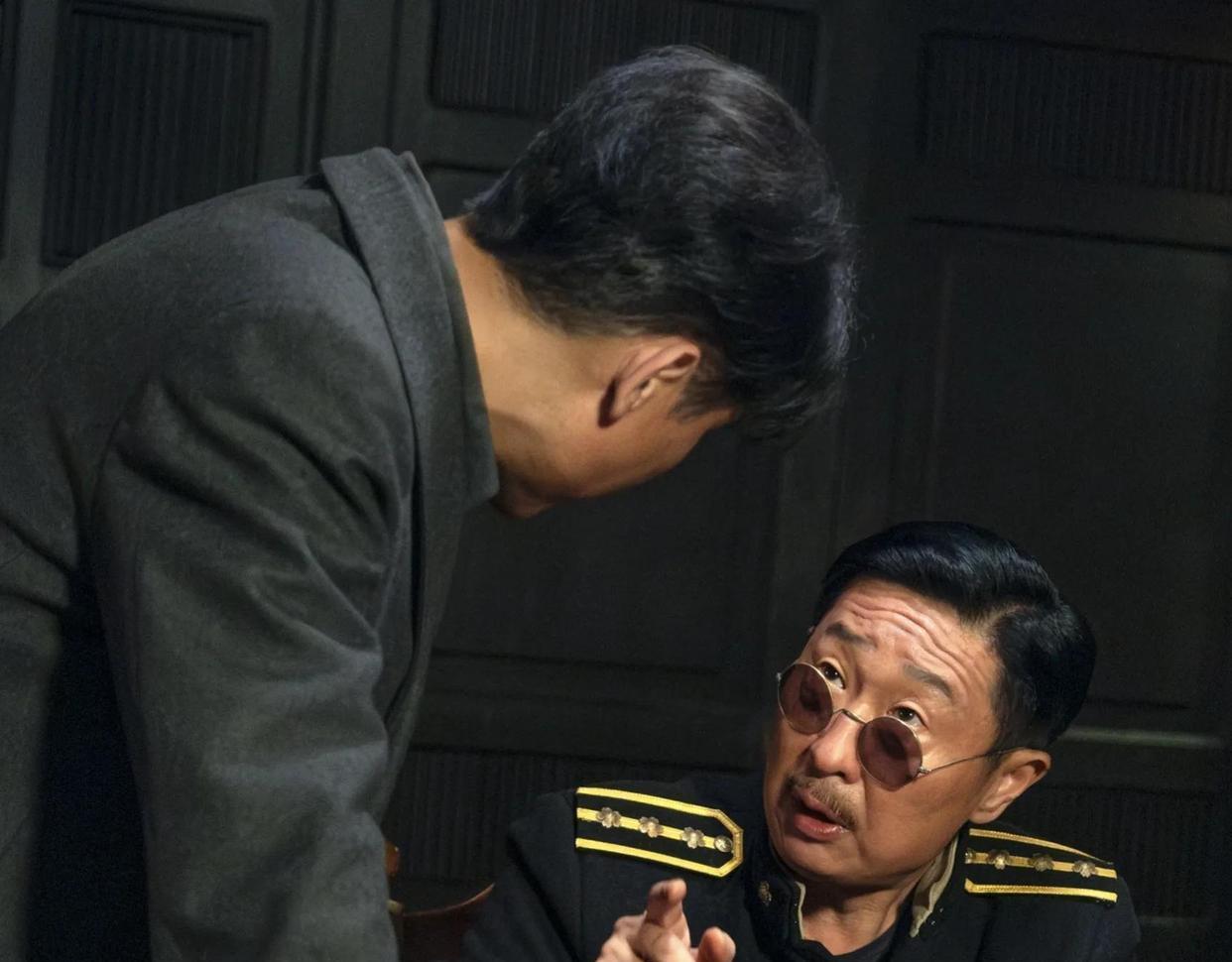 《归队》大结局：鲁长山遗忘妻儿，汤德远忍痛握手杀子仇人！排长鲁长山在生命最后一刻