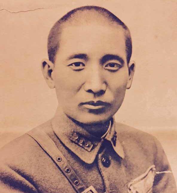 四位被邀参加开国大典的国民党高官，他们都是谁，最后都官至何位了第一位：张治中