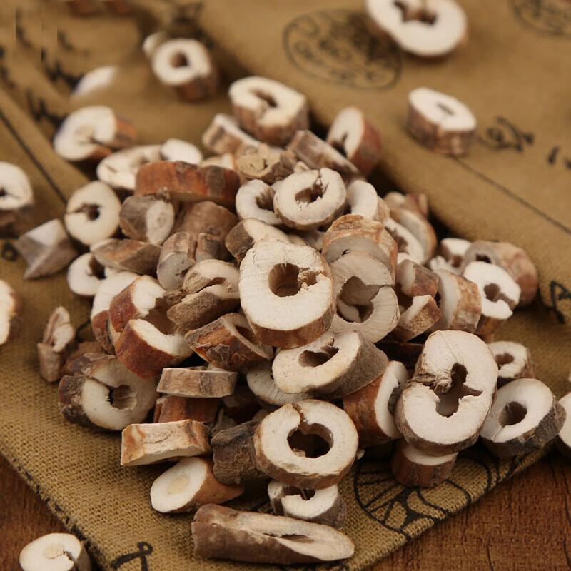 肝郁气滞，又郁而化火，会出现口干口苦！老中医教你消 很多人经常口干、口苦，尤