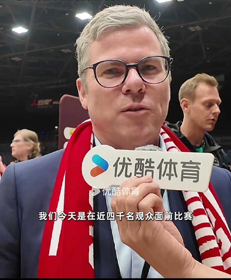 一觉醒来，天塌了，樊振东这是捅了什么马蜂窝了，就仅仅到俱乐部的首场比赛，竟有四