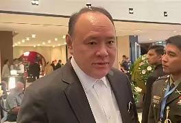 美军已插手，菲防长登中国岛礁，消息捅到国防部，解放军双语问罪！7月1