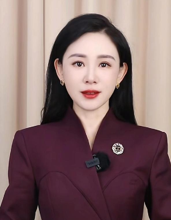 提起书匀（滕树云），山东的观众大多不会陌生。那个出生于淄博沂源县，从山东传媒