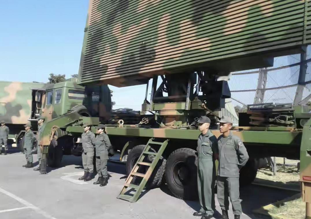 中国雷达立下大功！委内瑞拉发现并锁定五架F-35，直接暴露美战机多处弱点美国