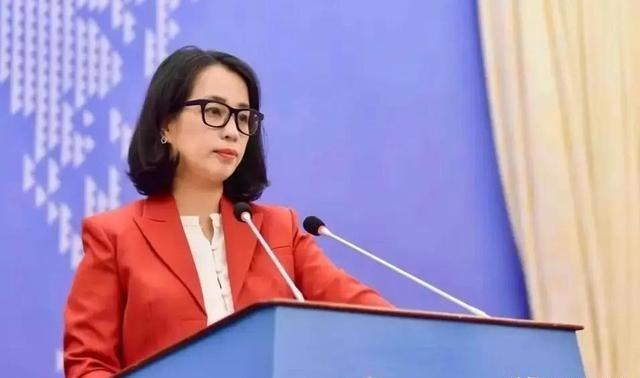 越南外交部发言人范秋姮这半年来曾三次公开表态，竟没一句“硬话”，这真不是怂，而