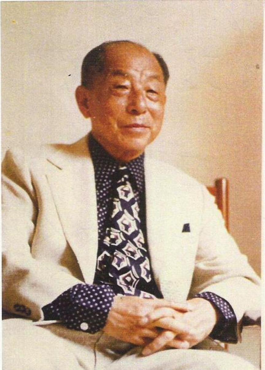 1962年，看守张学良25年的刘乙光调任。临走时张学良塞给他一笔钱，他惊了：这2