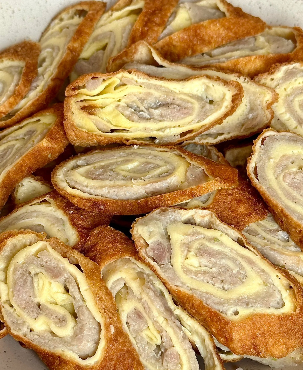 这道美食出自哪里？叫什么呀，颜值和食欲都在线