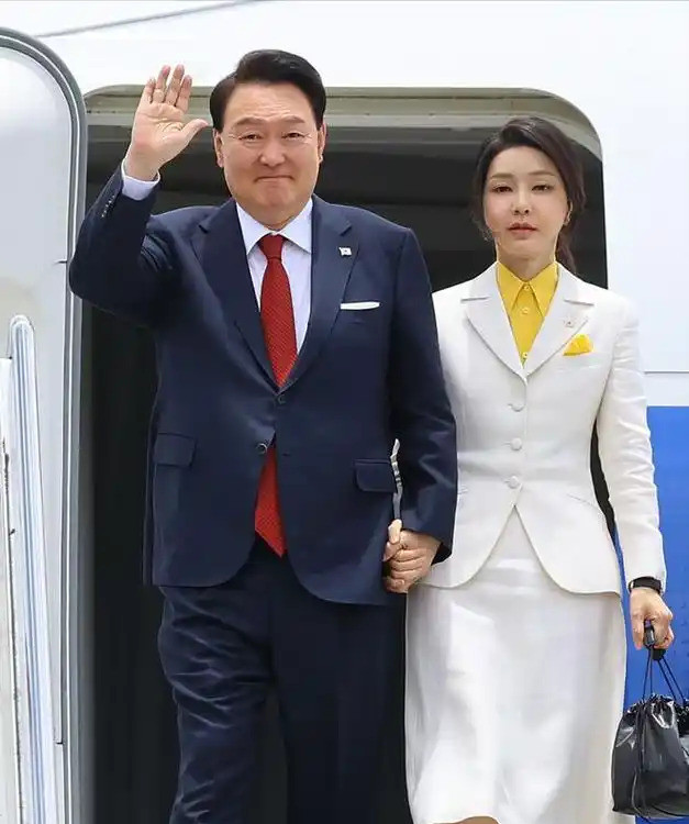 韩国第一夫人真有钱，大部分家产都是她的谁能想到，韩国总统