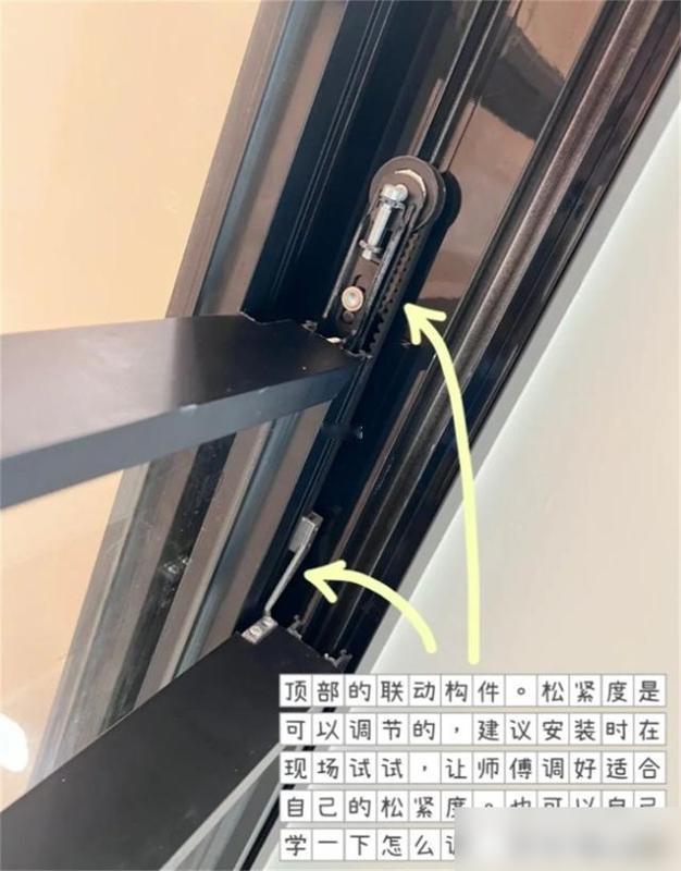 小厨房装门真是愁得我翻了三天攻略！之前纠结吊轨还是地轨，结果燃气公司说不装门不给