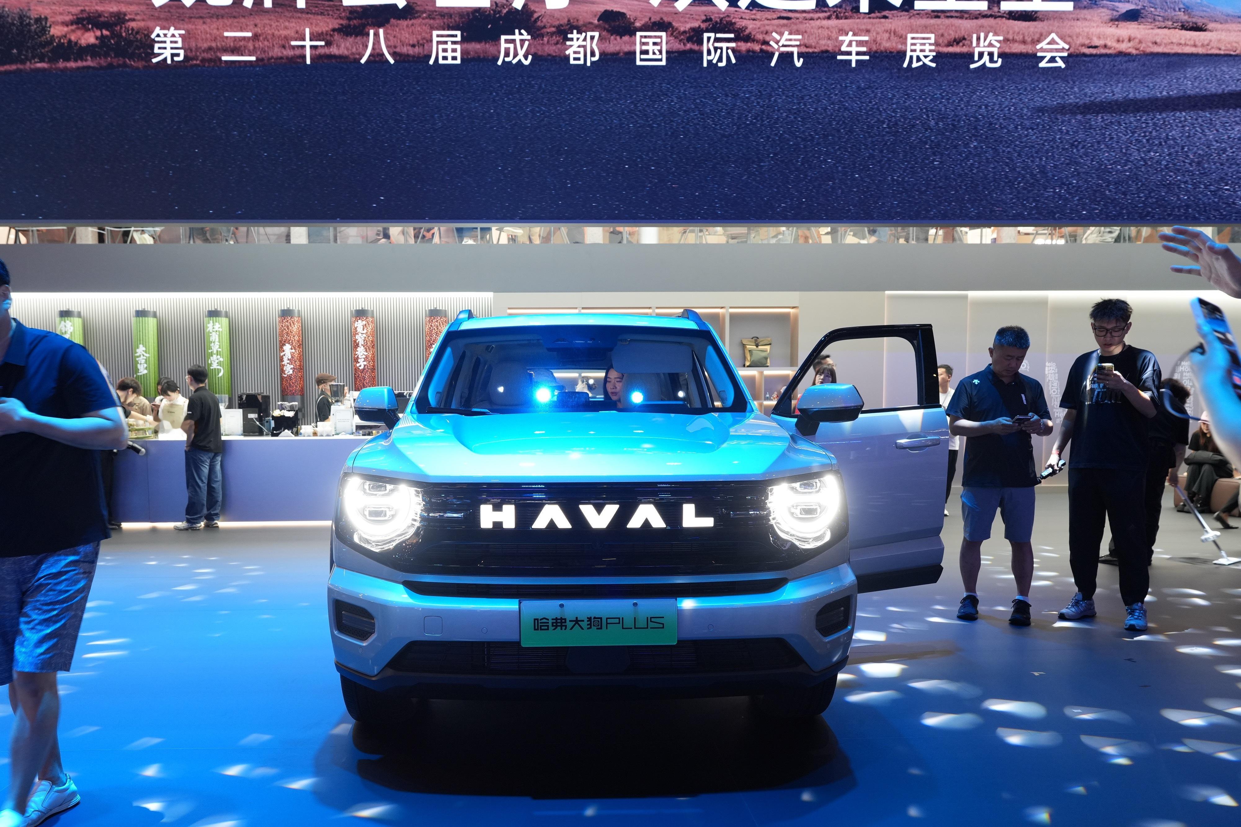 2025成都车展哈弗这次真的把“家庭泛越野”玩明白了！全新哈弗大狗PLUS在成