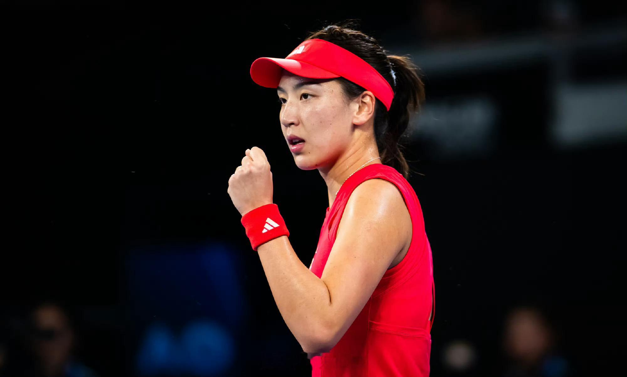 迪拜WTA1000首轮王欣瑜🇨🇳以3-6/3-6负于资格赛选手帕克斯🇺🇸