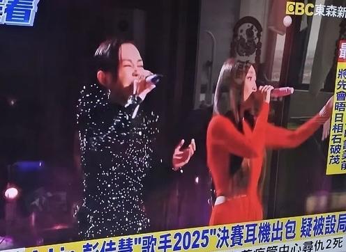 来看芒果是怎么一步一步把陈楚生送上歌王之位的。首先是内定出场顺序，众所周知越早