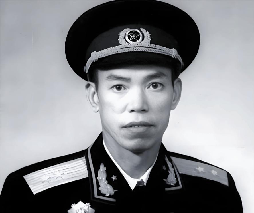 1980年，下放劳动整整8年的梁兴初将军，终于拿到了免除一切处分、恢复大军区正职