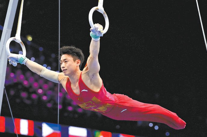 体操世锦赛中国队男团摘铜