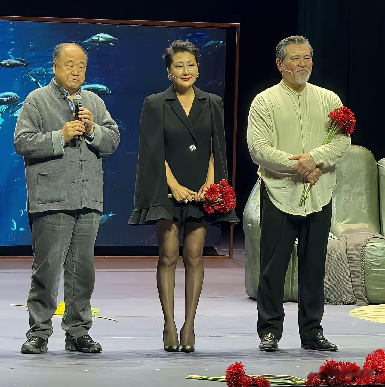 脸上无亮点，只能交给腿来表现了！