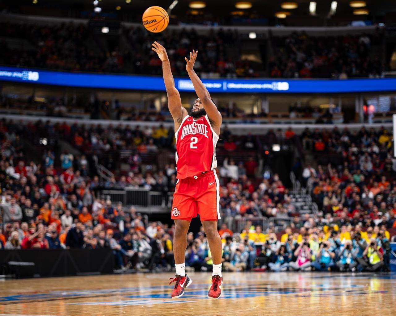 火箭换来31号签选中后卫布鲁斯·索顿06月25日讯今日，2026年NBA选