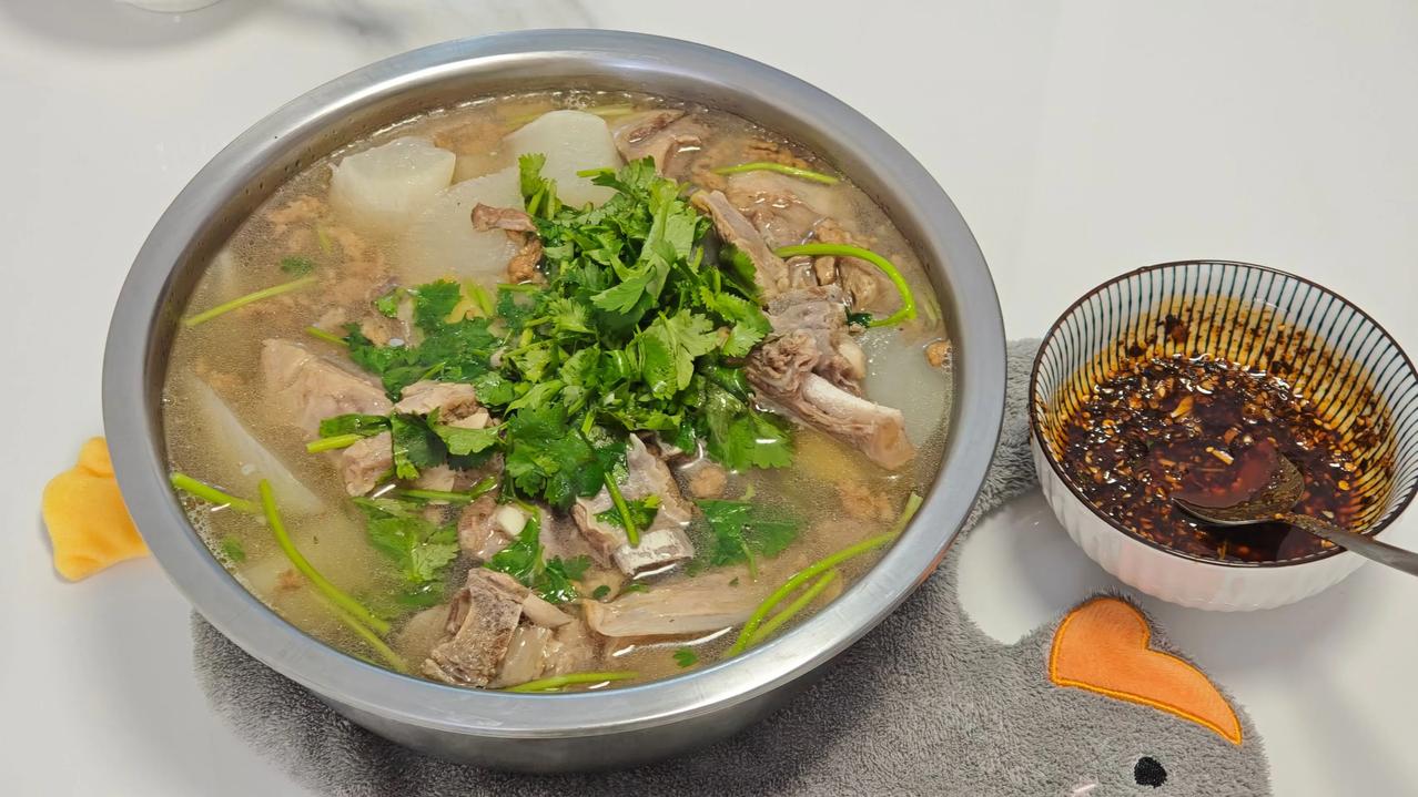 ​萝卜羊肉。