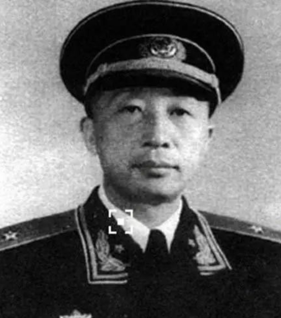 1970年，北京通县卫戍区警卫三师的一个看守所里，张学思没撑过去，离世了，他54
