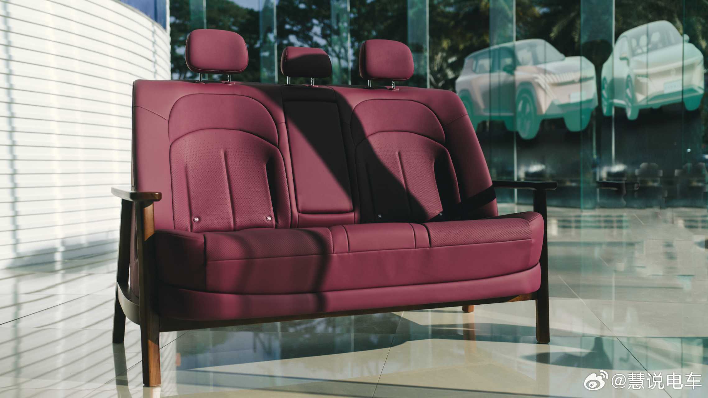 东风日产王骞于今日发布了一条微博视频，回顾了N6“史上最舒适发布会”、百万级