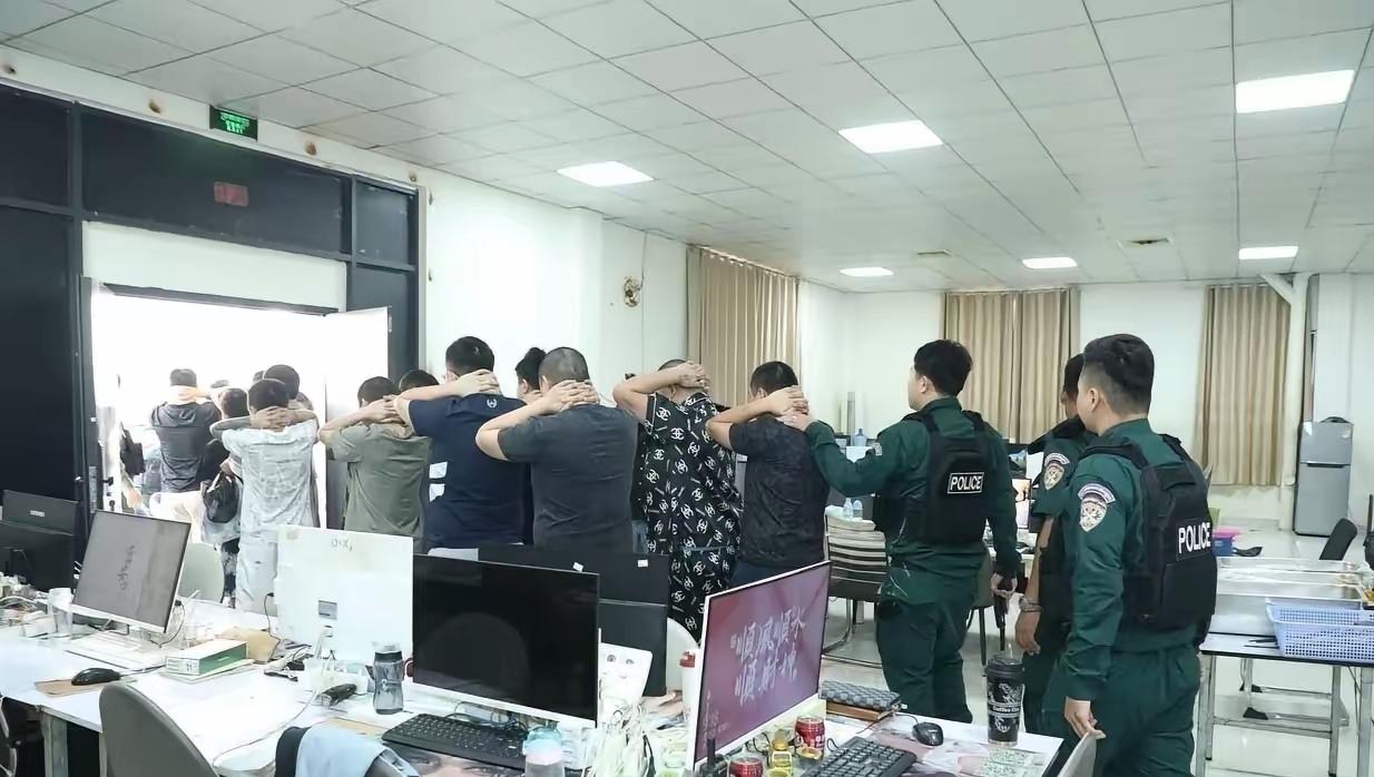 柬埔寨最近积极在国内开展打击电诈窝点行动，并成功端掉多个诈骗窝点。看了一下，1月