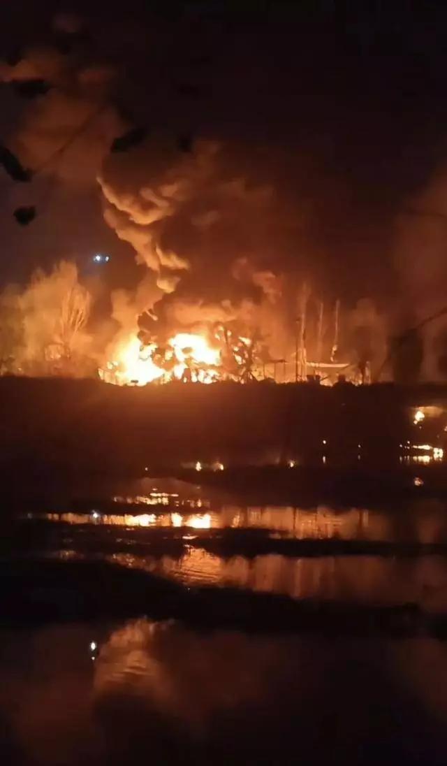 山东这一工厂着火还爆炸，动静可太大了，附近数公里都有震感，想想都可怕。工厂着火爆