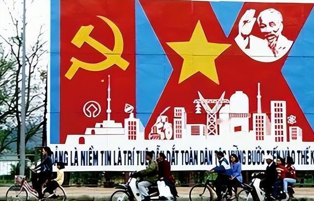 越南正照着西方的路子使劲赶，一门心思要脱亚入欧，再也不想被人叫做“中国平替”。